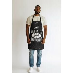 Philadelphia Eagles apron “Tailgate and Touchdowns “ Black/ White OS  NWOT